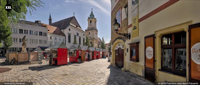 I7040403. Street market in the old town (Františkánske námestie) Bratislava,