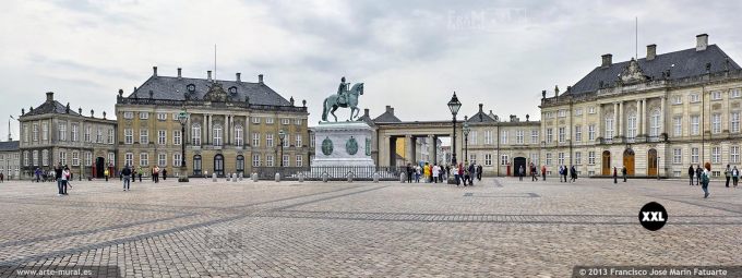 D298803. Amalienborg Square, Copenhague (Denmark)