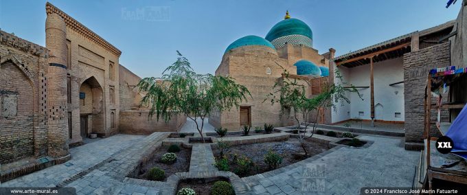 OF24835606. Pahlavon Mahmud mausoleum, Khiva (Uzbekistan)