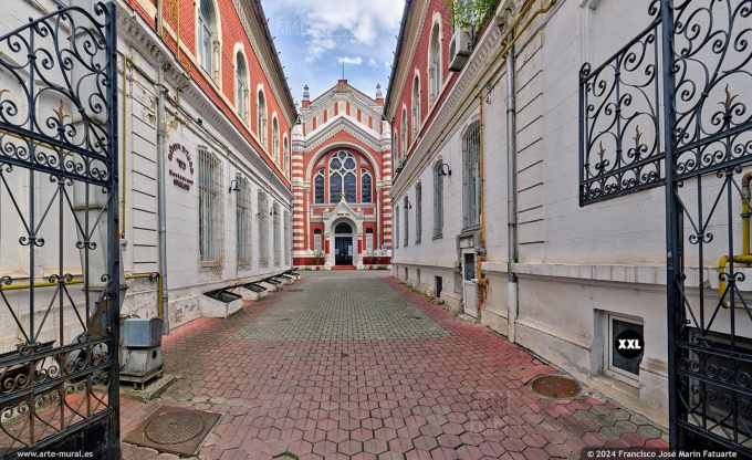 OF4438704. Beth Israel Synagogue in Brașov, Romania