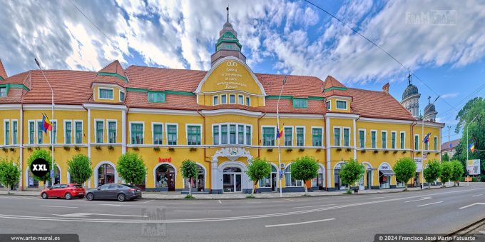 OF4529606. Former prefecture building in Union Square, Radauti (Romania)