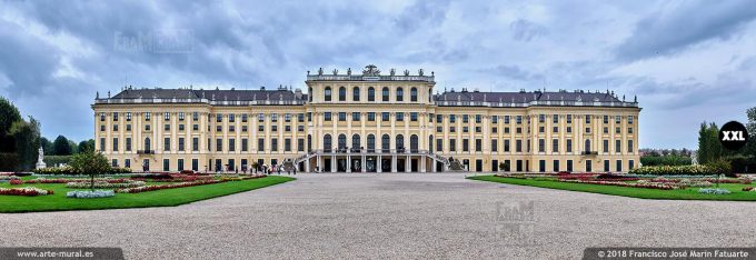 IF927303. Schönbrunn Palace, Vienna 