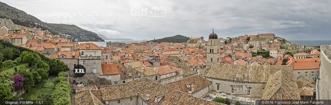 G38440F4. Skyline of Dubrovnik old town (Croacia)
