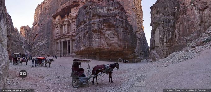 G4708005. Al Khazneh (the Treasury). Petra (Jordania)